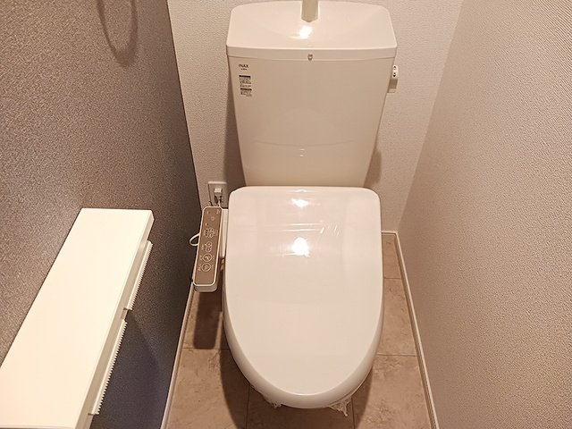トイレ　シンプルで使いやすいトイレです