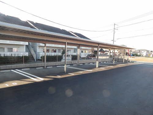 駐車場　駐車スペースもあります☆