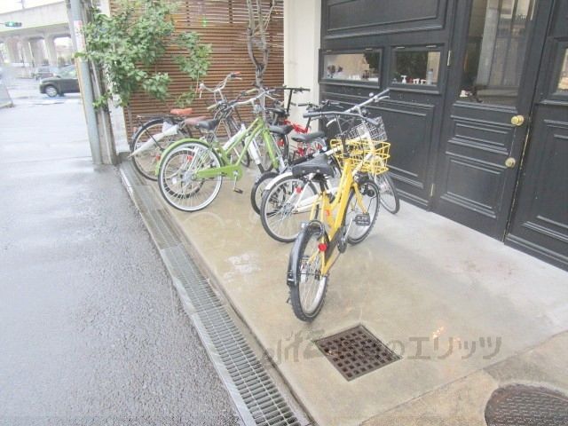 ロビー　駐輪場