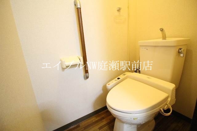 トイレ　暖房洗浄付き