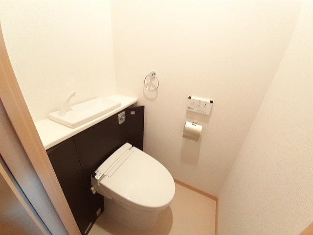 【姫路市船橋町のマンションのトイレ】