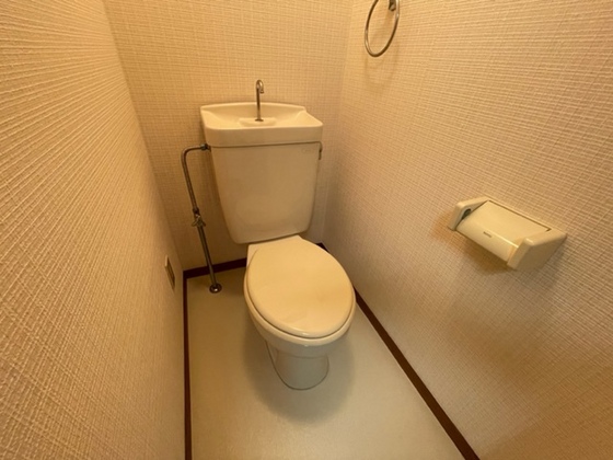 トイレ　※別部屋の写真です