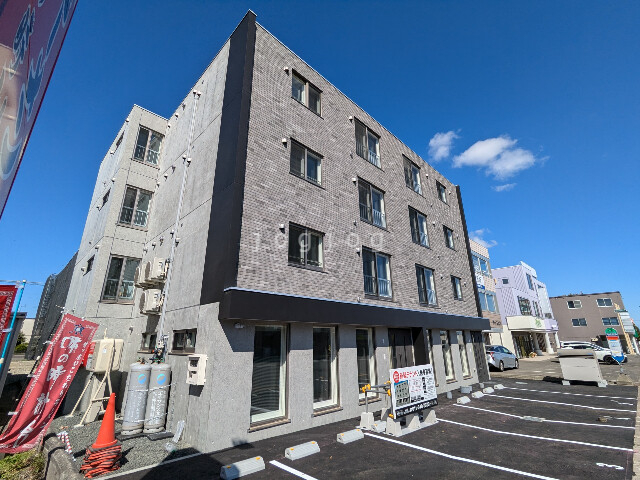 江別市野幌町のマンションの建物外観