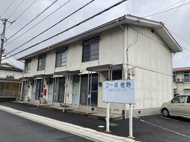 コーポ佐野の建物外観