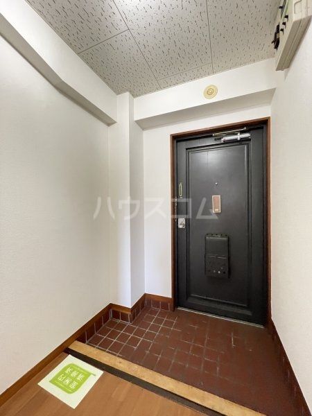 ハイシティ南栄の玄関写真