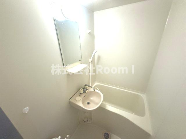 洗面設備　広い洗面スペース