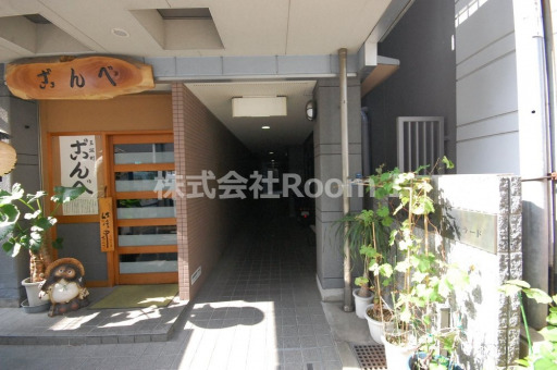 エントランス　毎日通るエントランスはこのようになっています