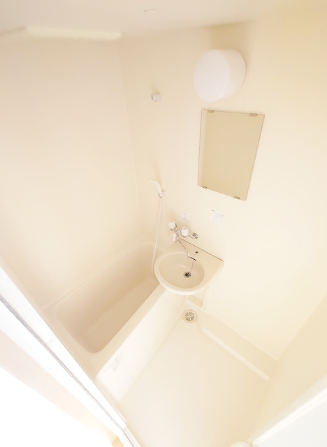 バス・シャワールーム　浴室