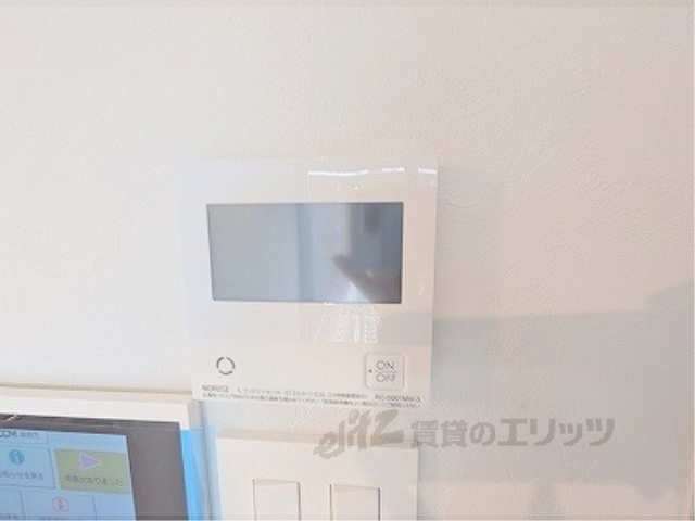 その他設備　給湯器リモコン