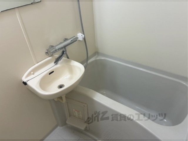 バス・シャワールーム　ユニットバス