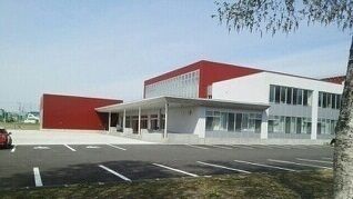 中学校　滝川市立開西中学校（中学校）まで1100m