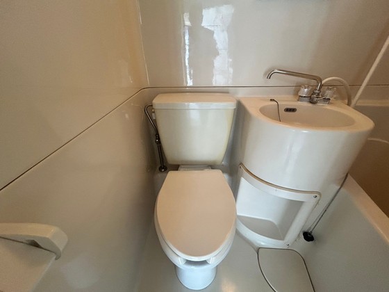 トイレ　※別部屋の写真です