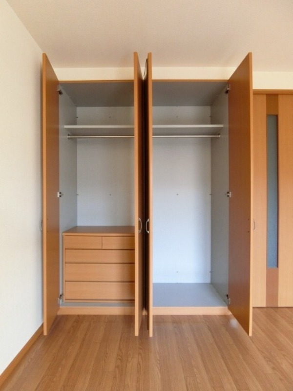 収納　図面と現状に相違がある場合には現状を優先