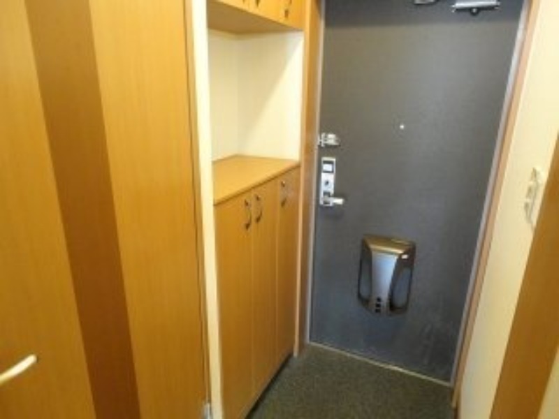 玄関　図面と現状に相違がある場合には現状を優先