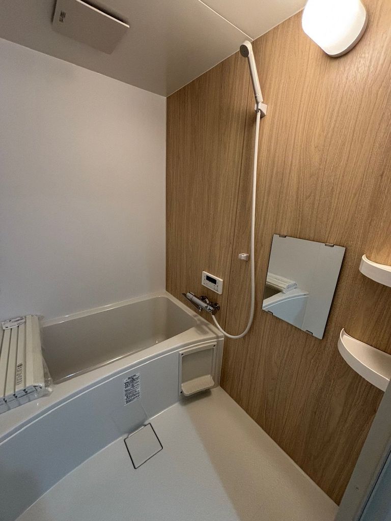 バス・シャワールーム　※代表タイプの写真のため実際と異なる場合がございます