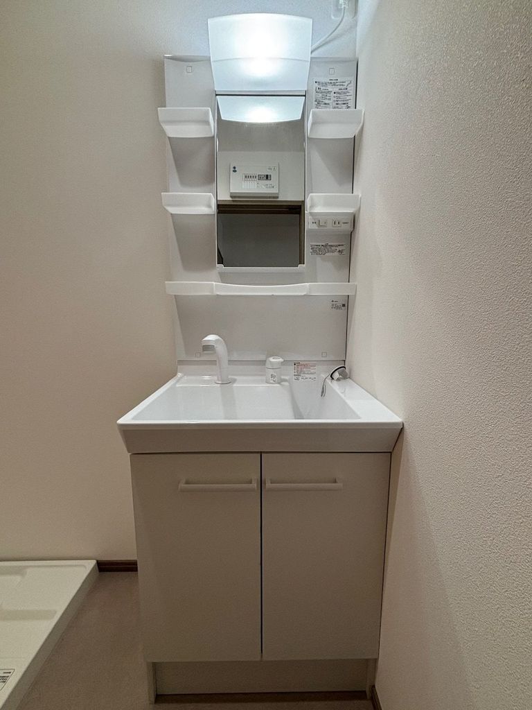 洗面設備　※代表タイプの写真のため実際と異なる場合がございます