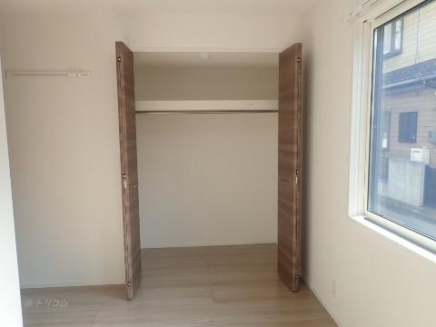 収納　クローゼット