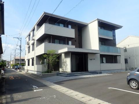 建物外観　外観写真（昼）