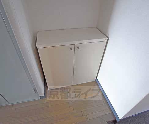 その他設備　下駄箱もあります。