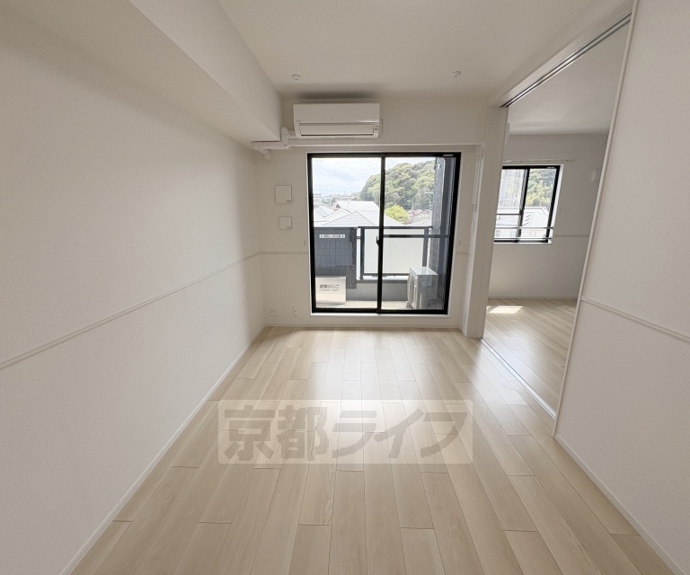 居室・リビング　同仕様