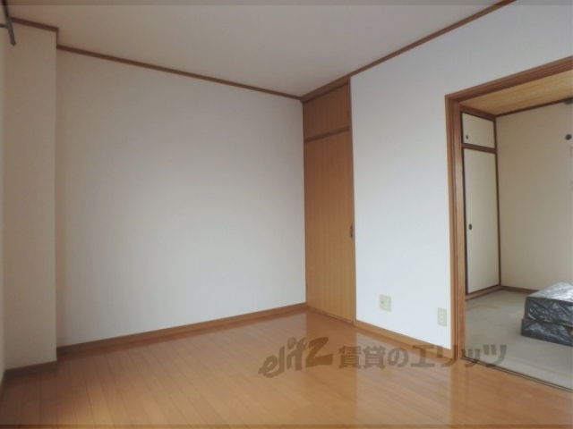 居室・リビング　洋室