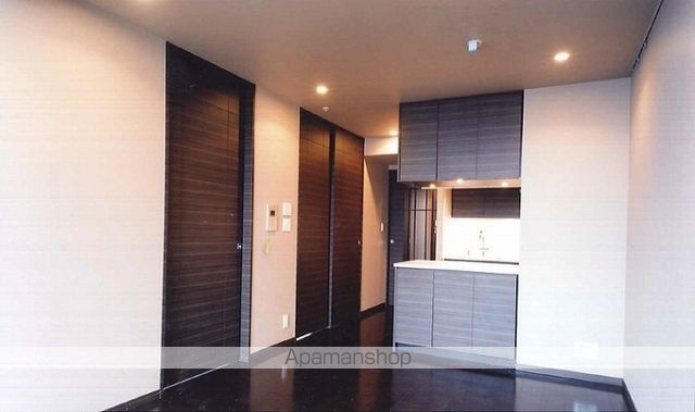 チェスターコート御茶ノ水_内装_2