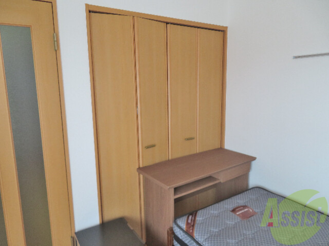 収納　収納見づらくてごめんなさい。高さのあるクローゼットです！