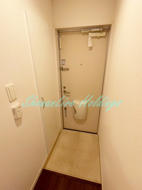 玄関　シューズボックス付き玄関♪