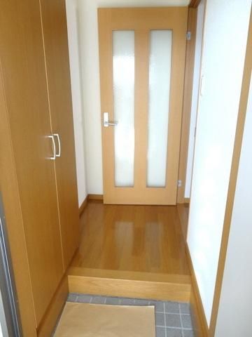 玄関　★お問い合わせはタウンハウジングまで★