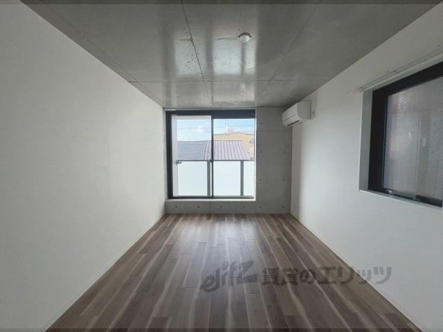 居室・リビング　居室