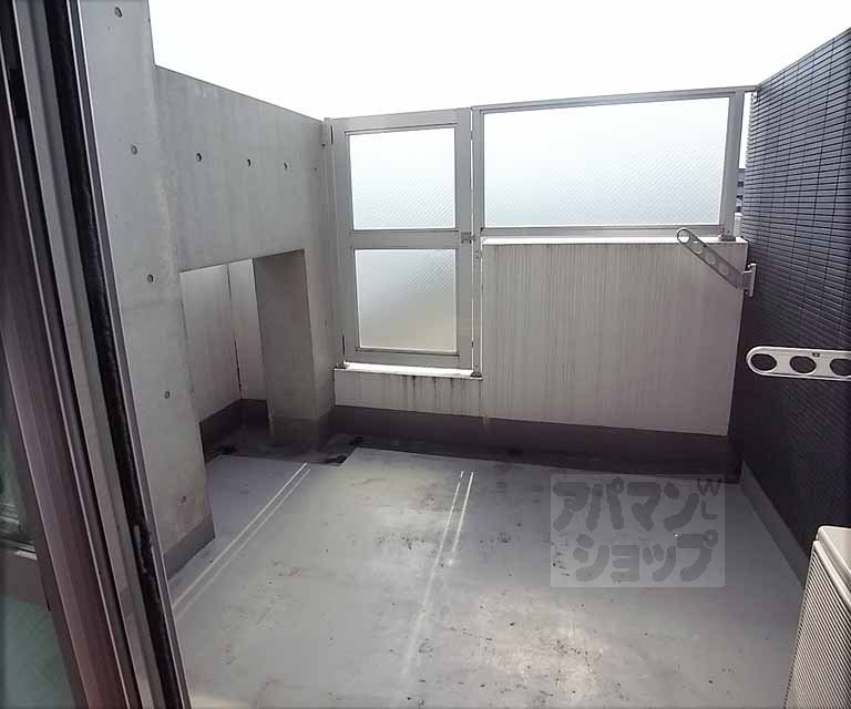 バルコニー　広々バルコニーです。