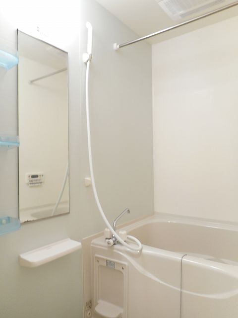 バス・シャワールーム　☆追焚・浴室乾燥☆