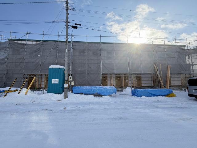 建物外観　建築中