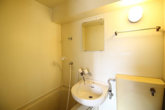 洗面設備　別部屋の写真です