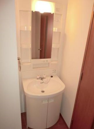 洗面設備　弊社は全物件が仲介手数料半月分でご紹介可能です。