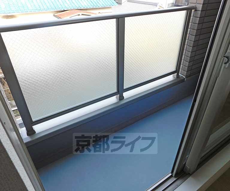 バルコニー　洗濯物も十分ほせます！