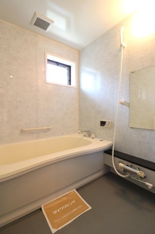 バス・シャワールーム　浴室
