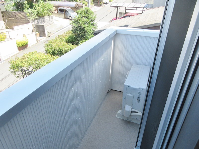 バルコニー　別号室参照(202号室の写真)