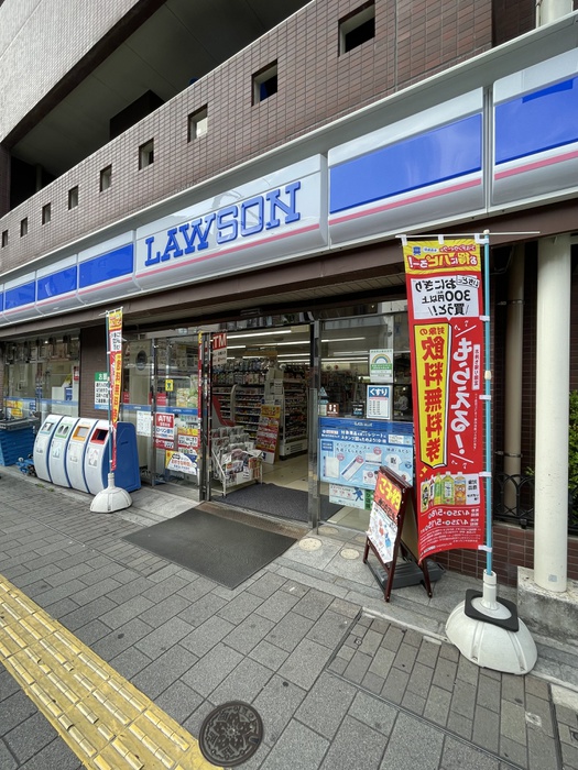 コンビニ　ローソン　寿3丁目店（コンビニ）まで89m