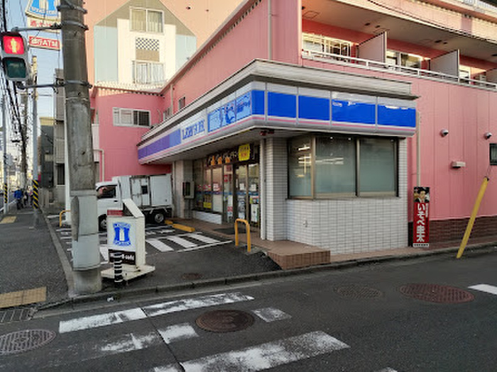 コンビニ　ローソン 横浜仏向町店（コンビニ）まで270m