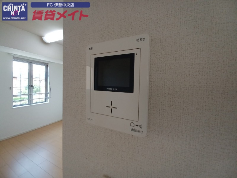 セキュリティ　同物件別室反転写真