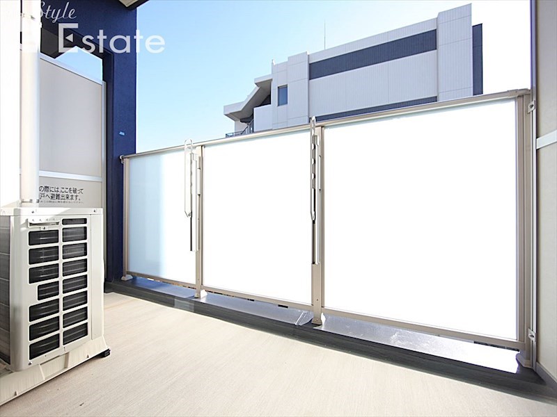 バルコニー　バルコニー