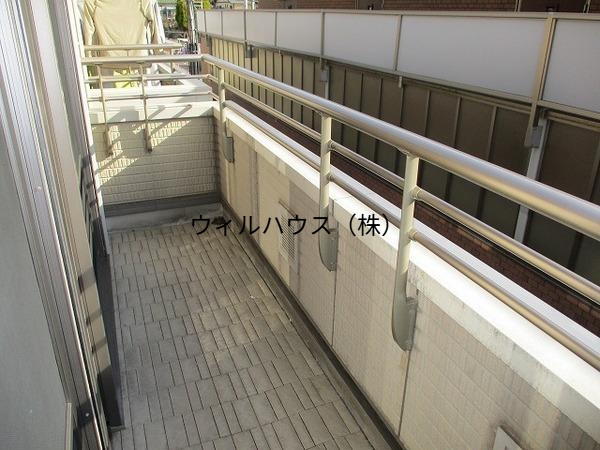 バルコニー　広々としたバルコニー！