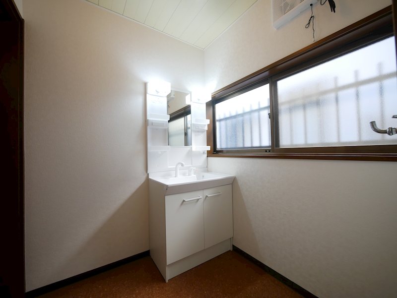 洗面設備　シャンプードレッサー（１Ｆ）