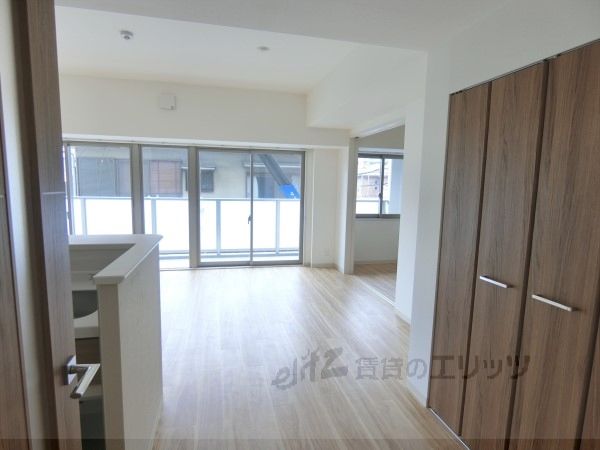 居室・リビング　リビング