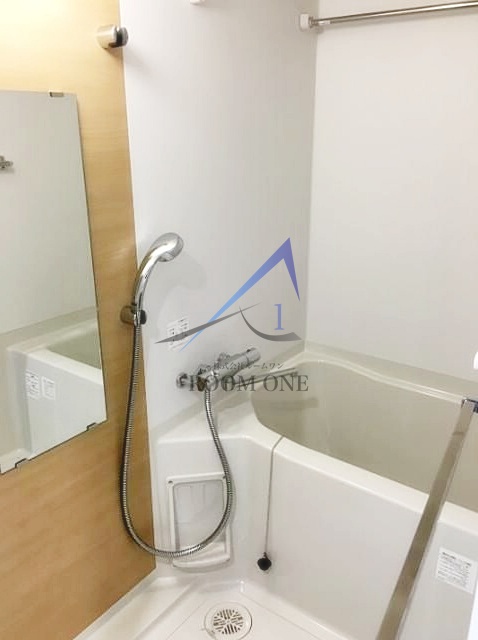 バス・シャワールーム　お風呂です。