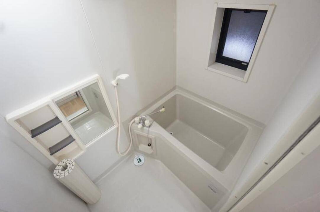 バス・シャワールーム　浴室