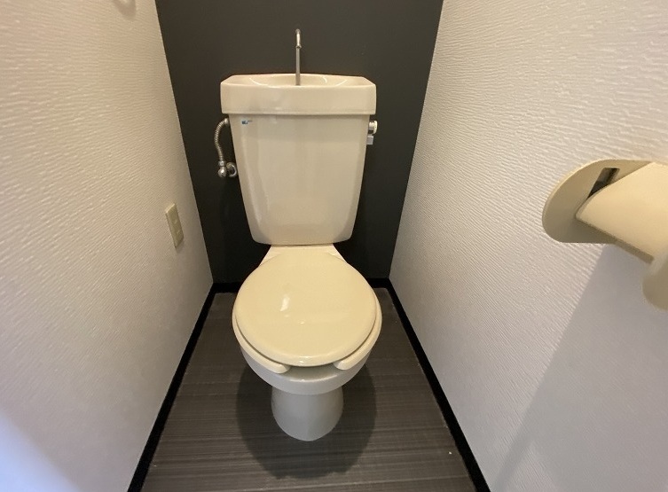トイレ　※同施工会社のイメージ写真※