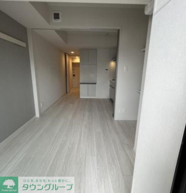 居室・リビング　エントランス