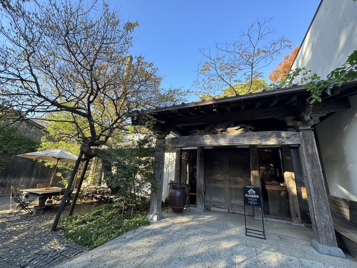 飲食店　モキチ（飲食店）まで478m